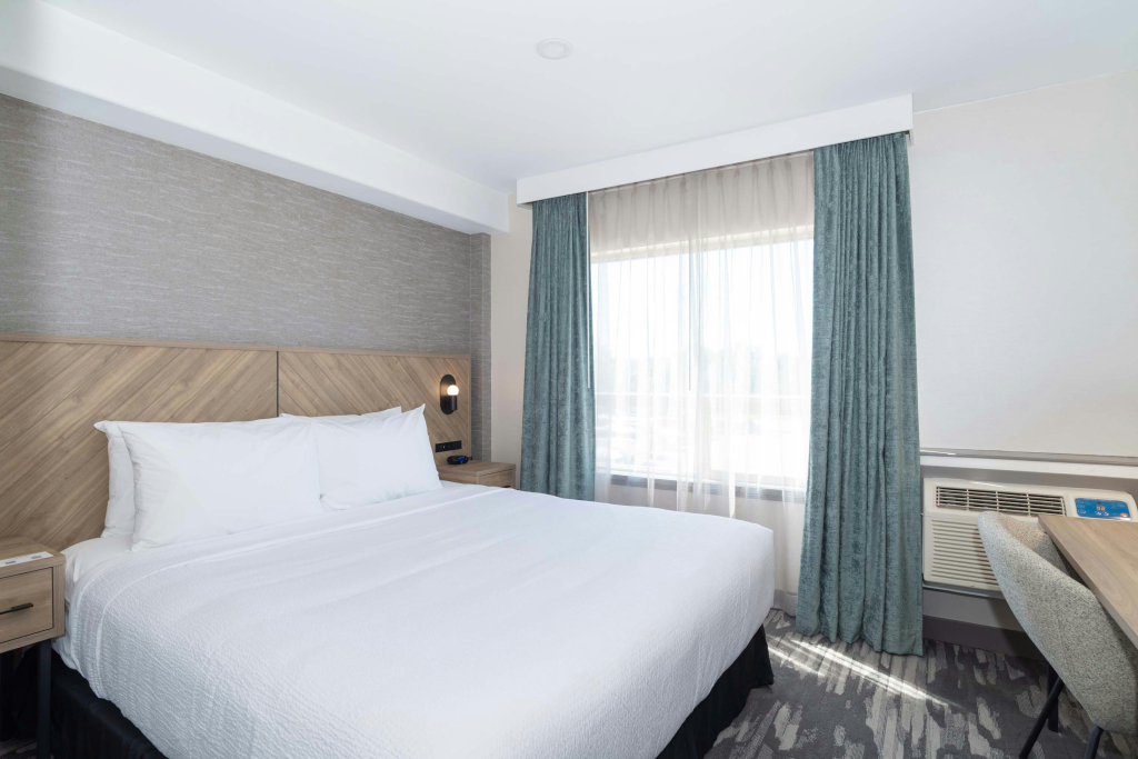 Sandman Hotel & Suites Regina