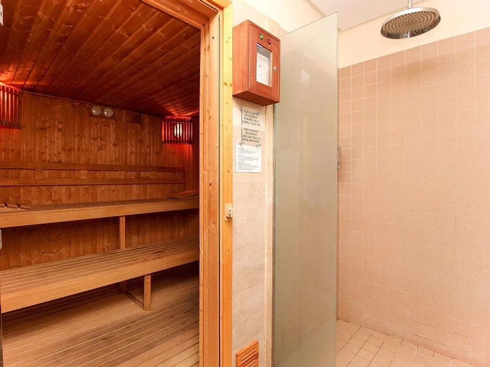 Samara 2 - Ultimate Seaview Apartment in Samara Resort, Heated Pool