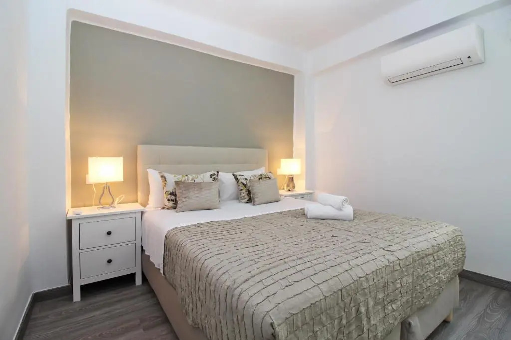 Del Parque Flats - San Millán