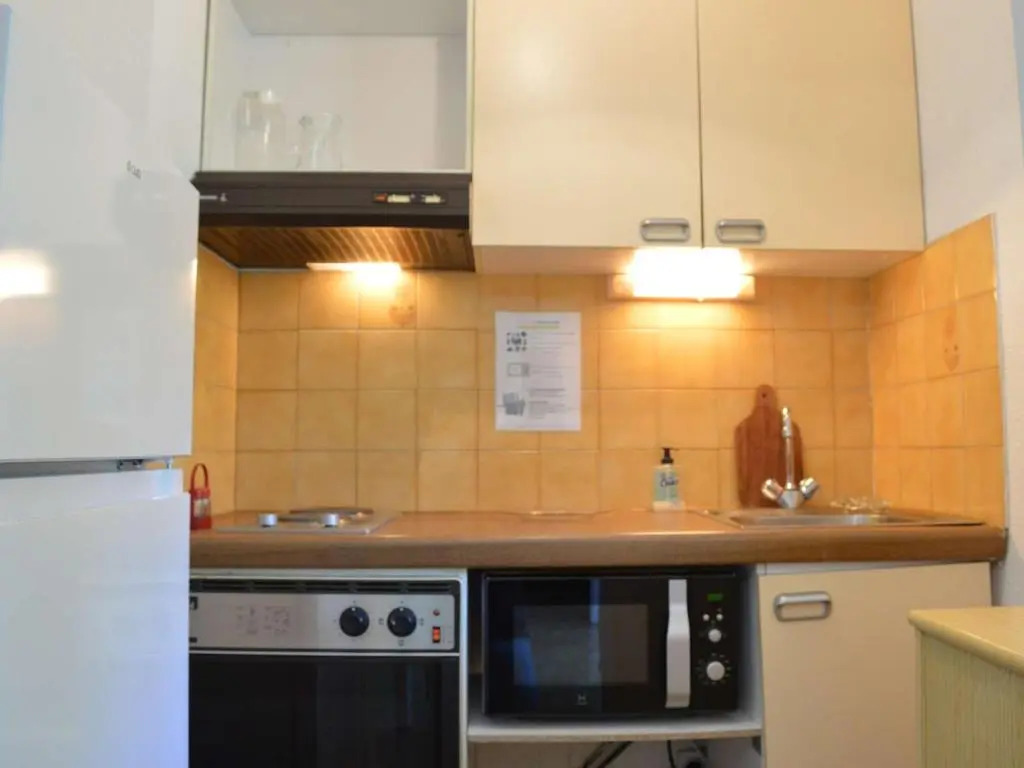 Appartement Narbonne, 2 Pièces, 6 Personnes - Fr-1-229b-138