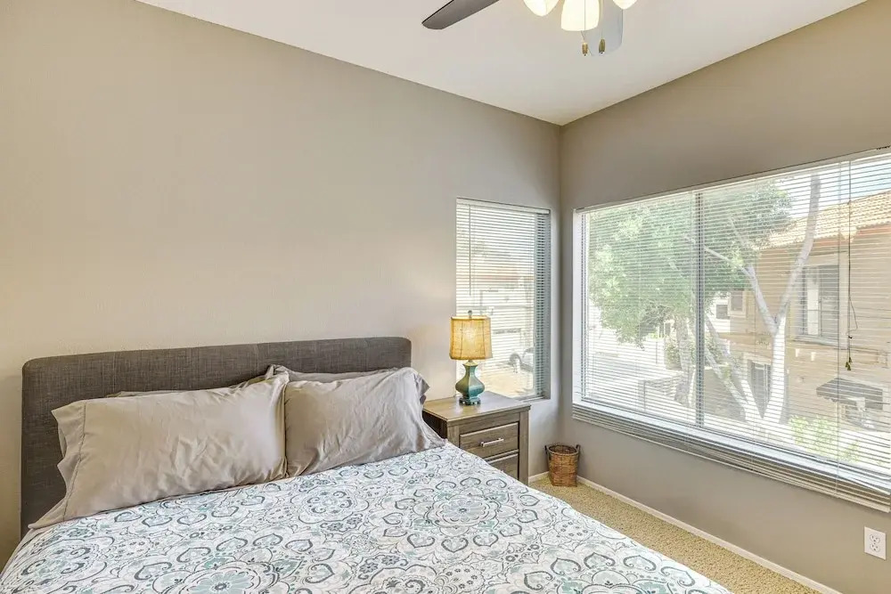 Hike & Golf! Townhouse w/ Resort Perks in PHX