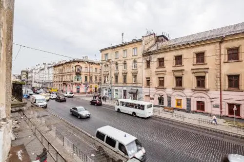 LEOGRAND Deluxe apartment in Horodotska 33