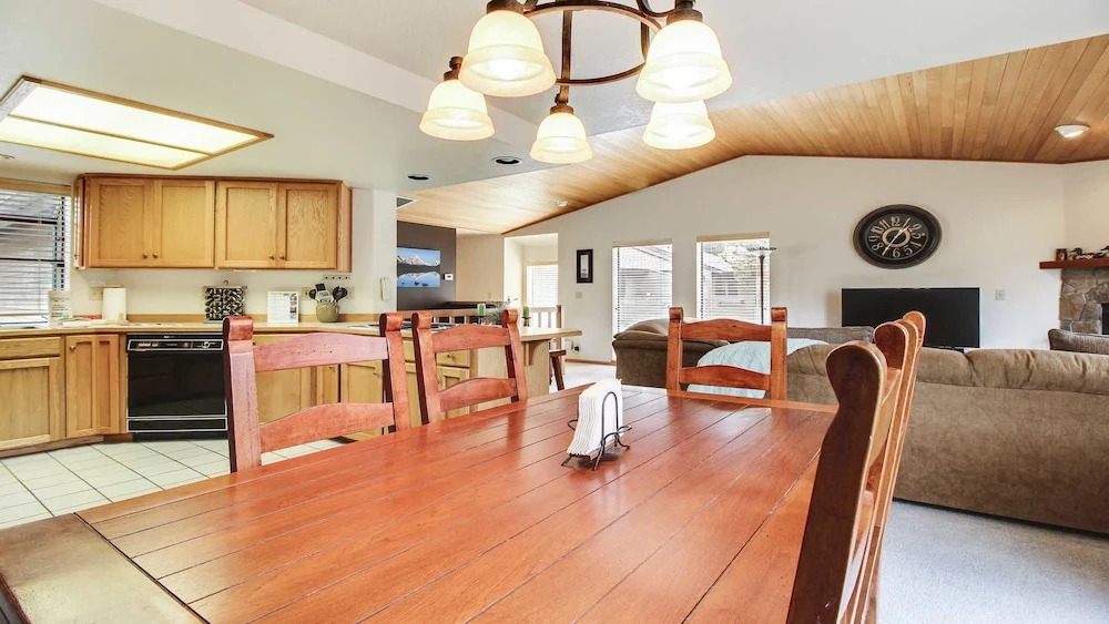 Fairway Village 14