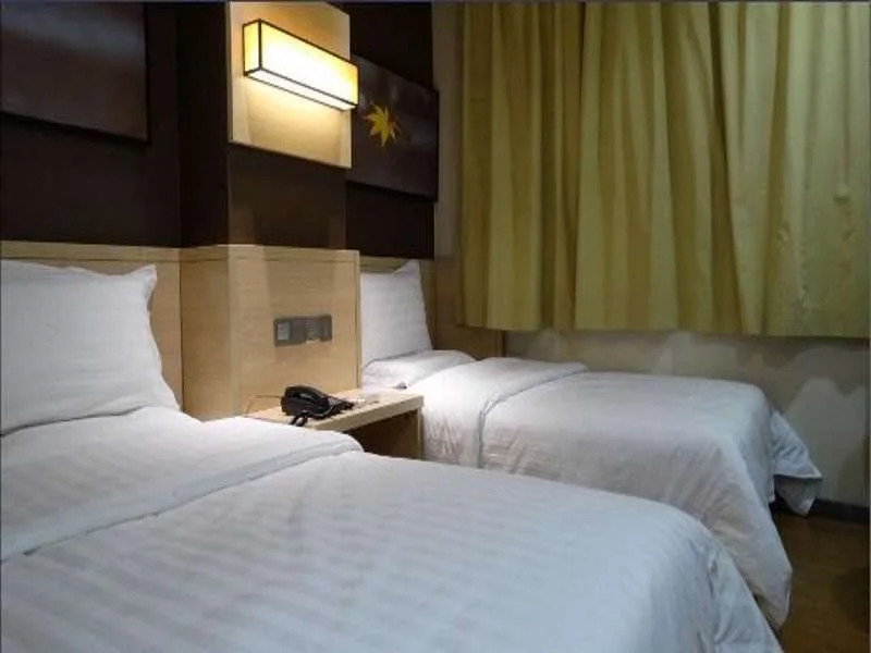 IU Hotel JInzhong Jiexiu Railway Station Branch