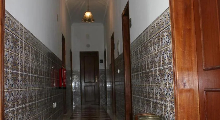 Hostel 33
