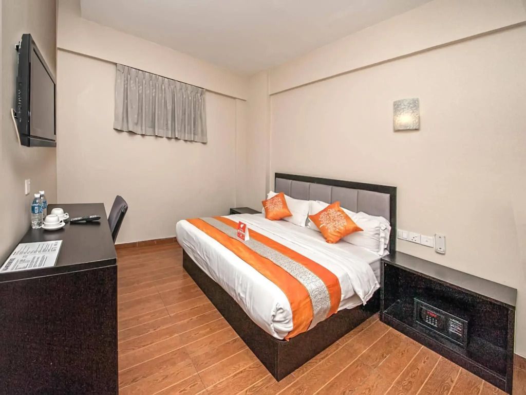 OYO Rooms Warisan Square