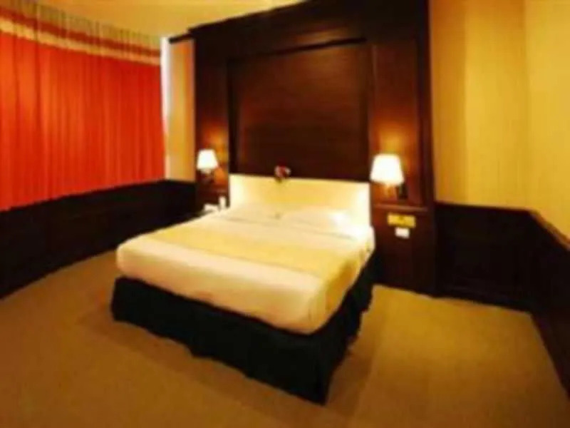Chainat Thani Hotel