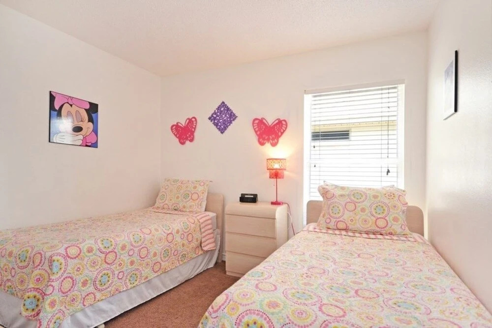 Buckingham Palm Villa 4 Bedroom Home by RedAwning