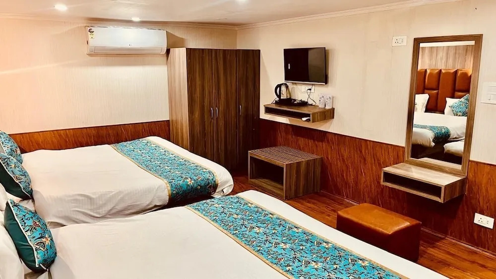 Hotel Su Casa by Stay Kashmir
