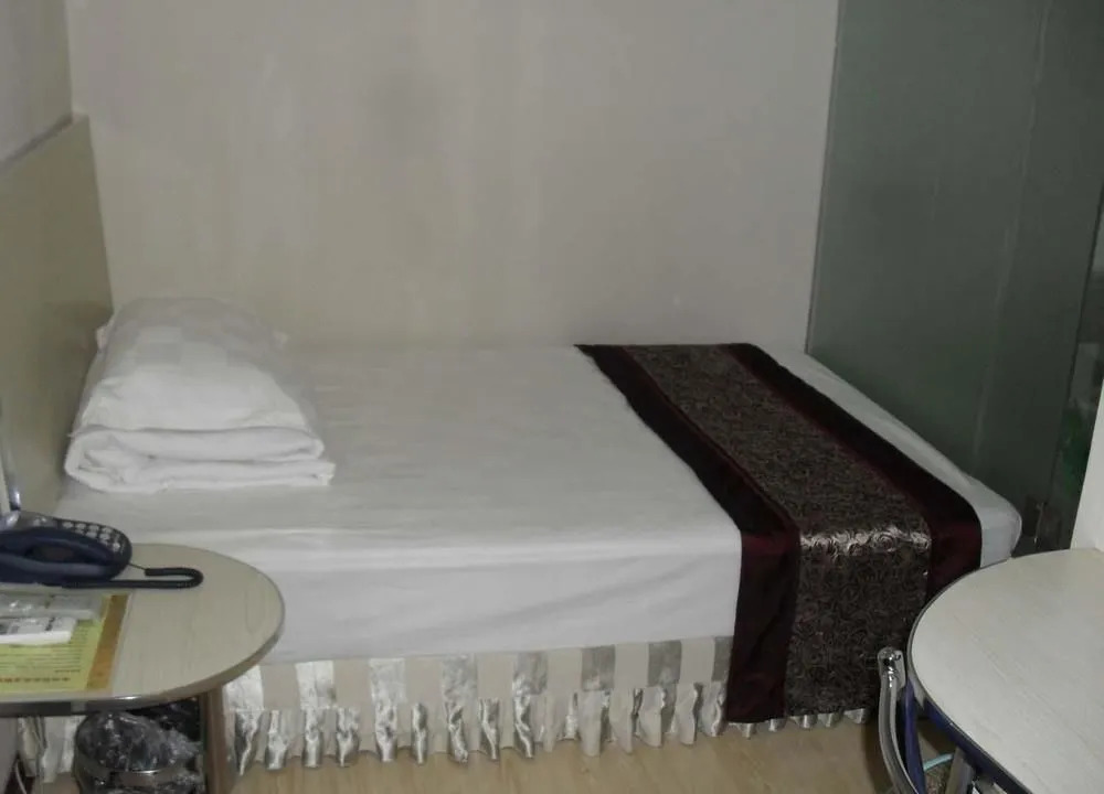 Chizhou Jiexin Business Inn