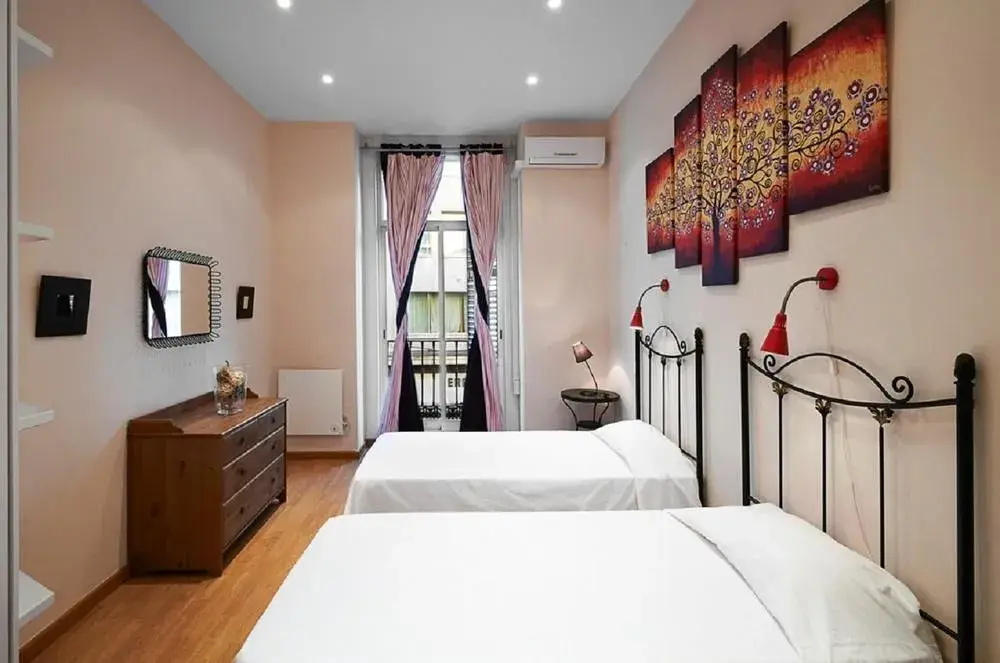 Sol Square Apartments