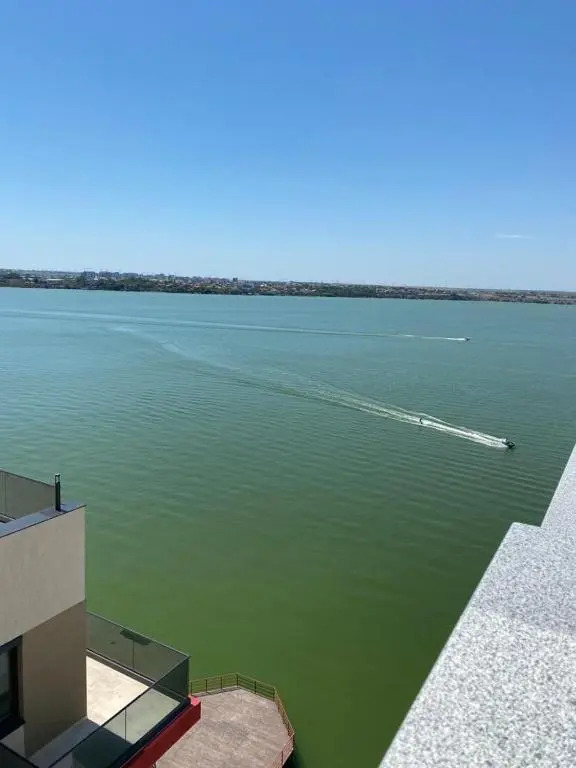 Mamaia Lake View 52