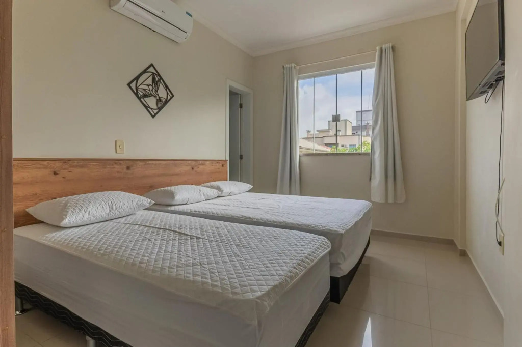 Apartamentos Praia Azul Bombas