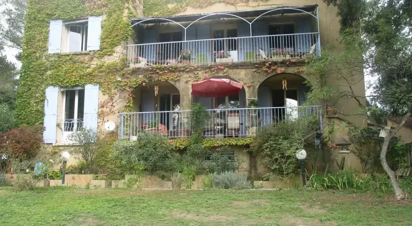 Chambres dHôtes La Terre des Lauriers