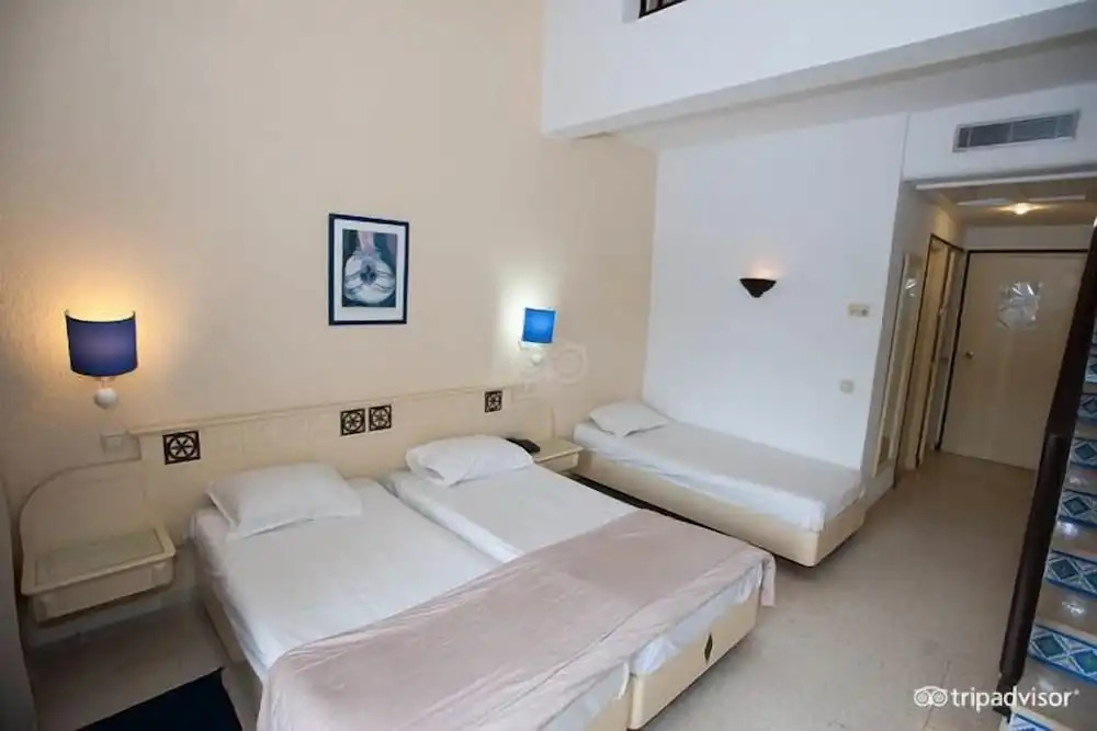 Hotel Topkapi Beach