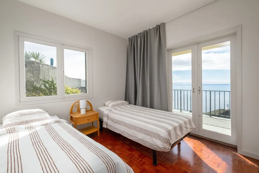 Garajau House - Sunrise to Sunset Ocean View Villa