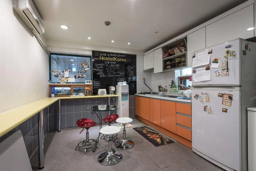 Hostel Korea - Original