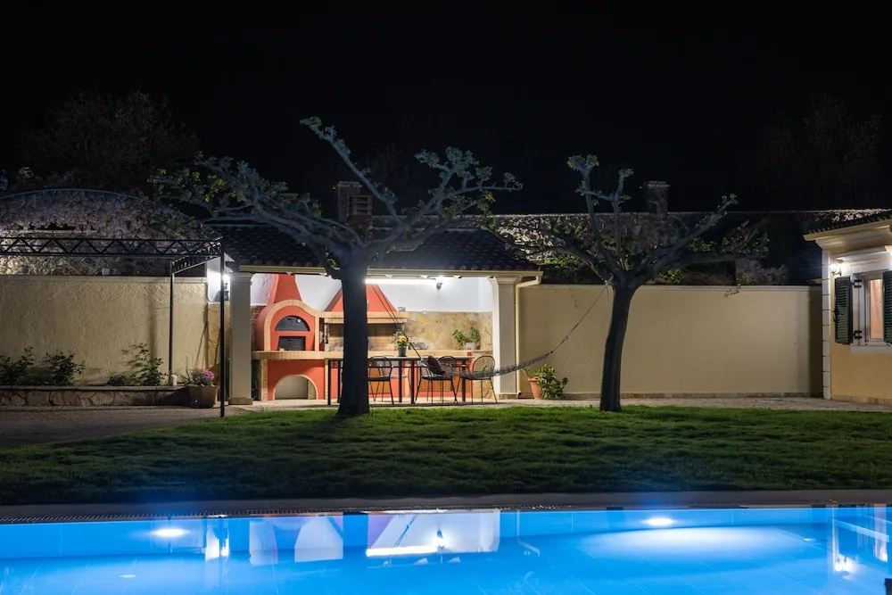 Villa Pine Forest