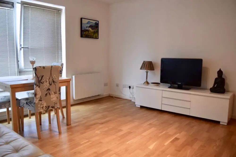 Cosy 1 Bedroom Flat Near Canary Wharf