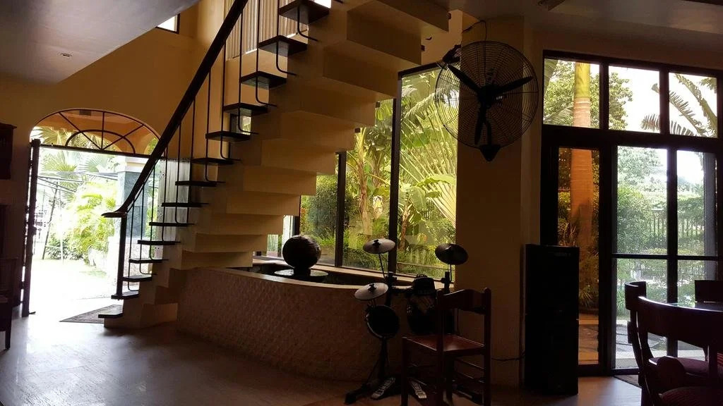 Mactan Breeze - Airport Bed & Breakfast