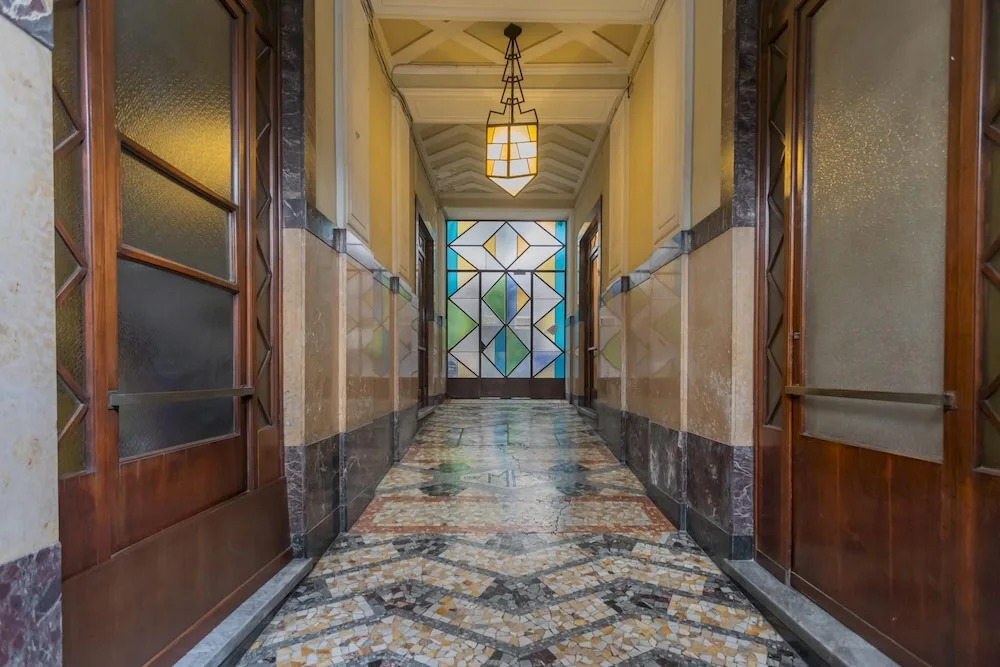 Garibaldi's Balcony by Rent all Como