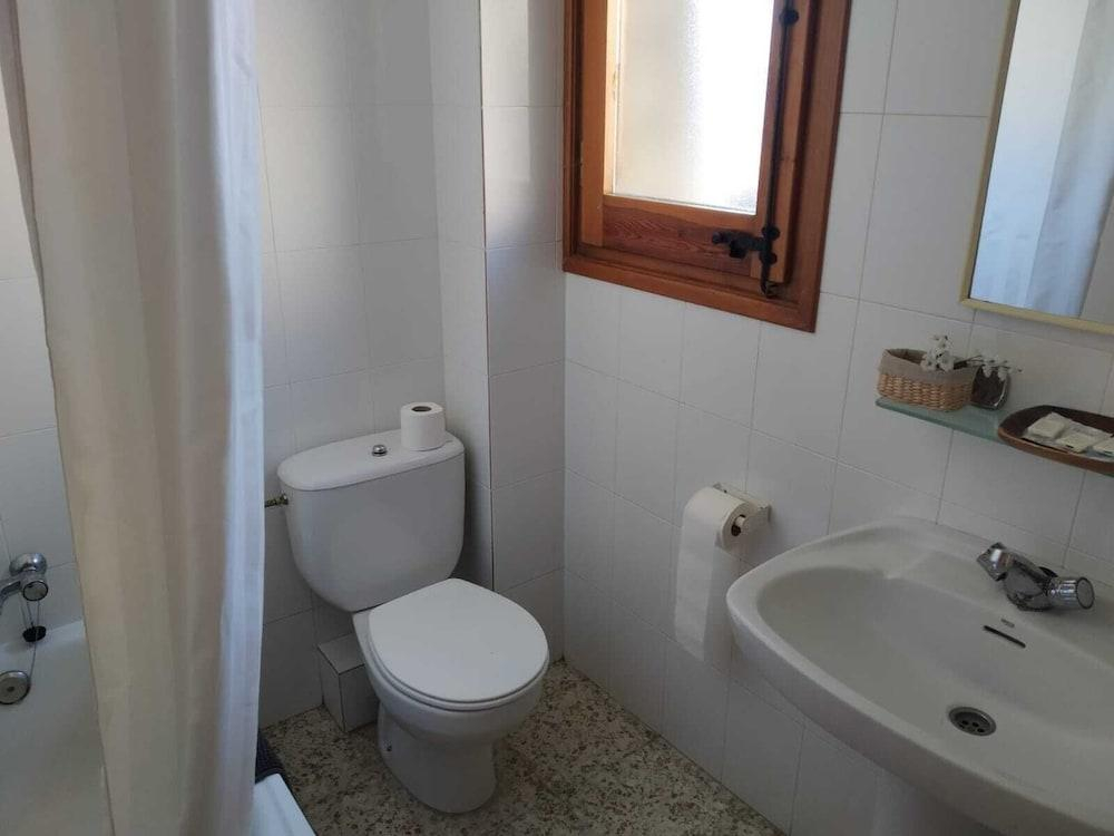 Hostal Can Serra