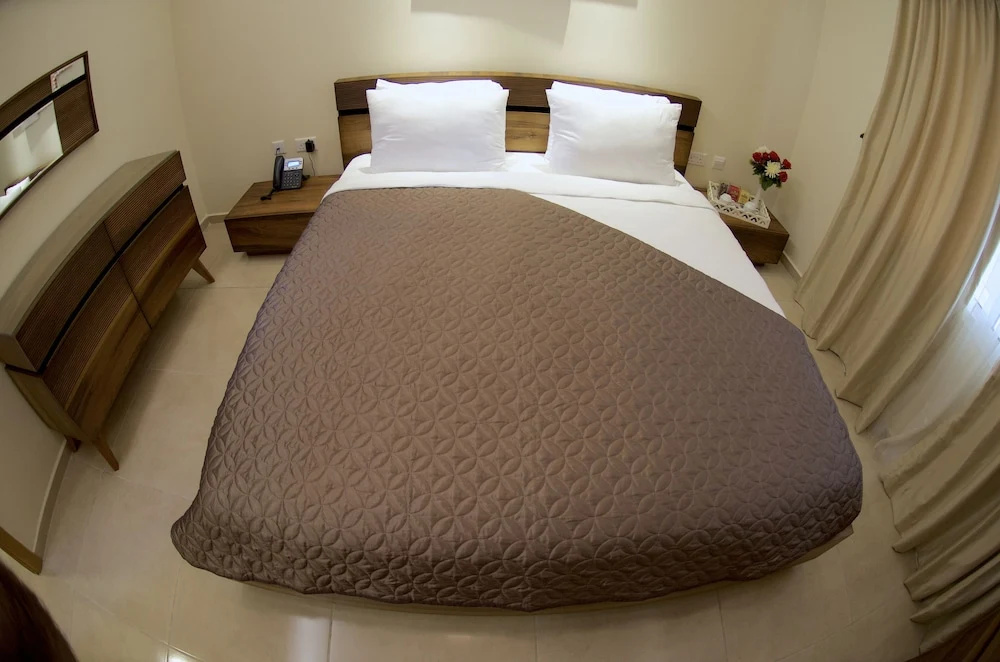 Pearl Hotel & Residence