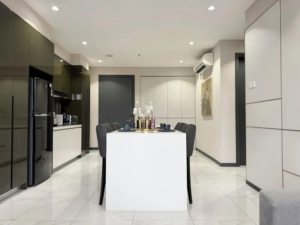 8 Kia Peng Residences by Times 8