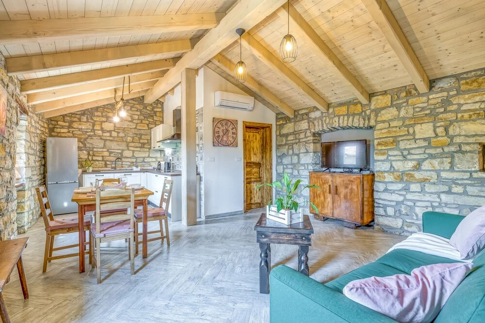 Old Mulberry Stone House