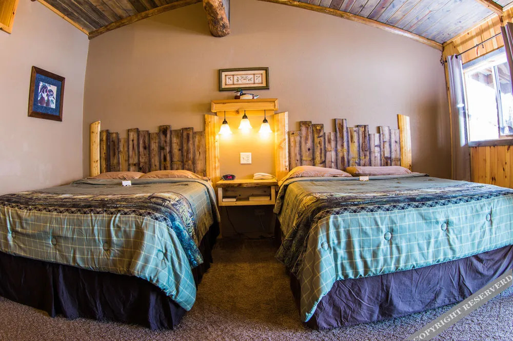 Curriers Lakeview Lodge