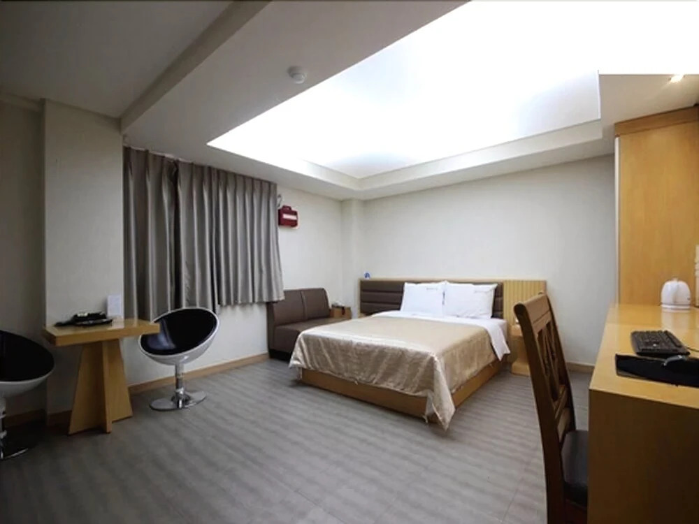 Geoje Win Hotel
