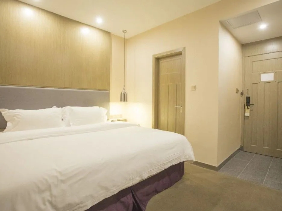 Shenzhen Yayuan Port Hotel