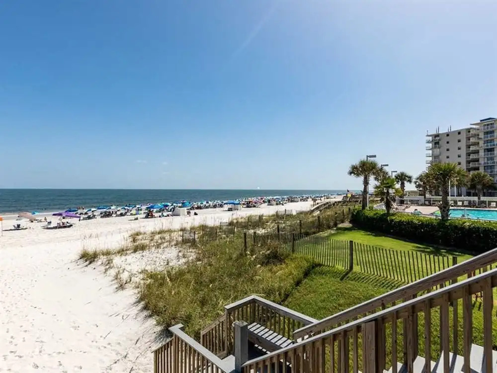 Cinco 4 by Meyer Vacation Rentals