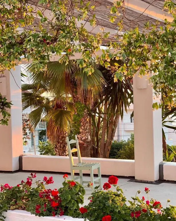 Saranda Hotel