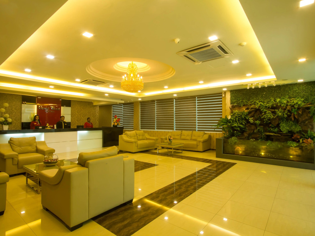 Grand World Hotel