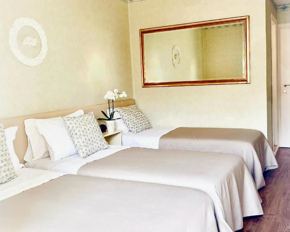 Hotel Apollo
