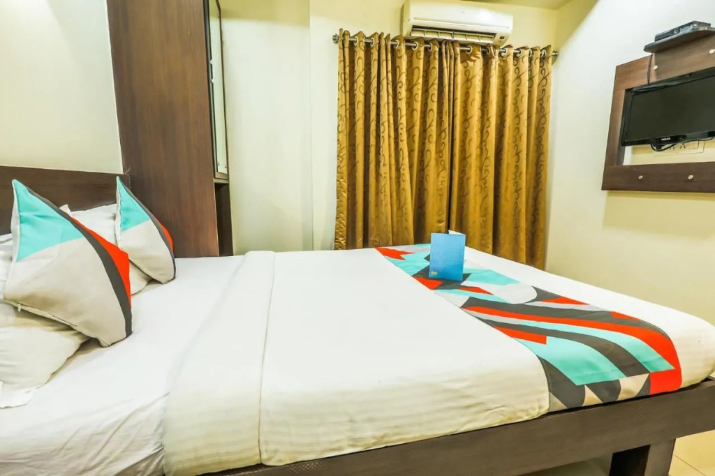 FabHotel Adore Inn