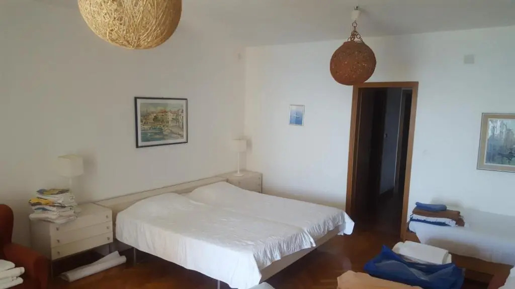Beach Apartment Viktor 1