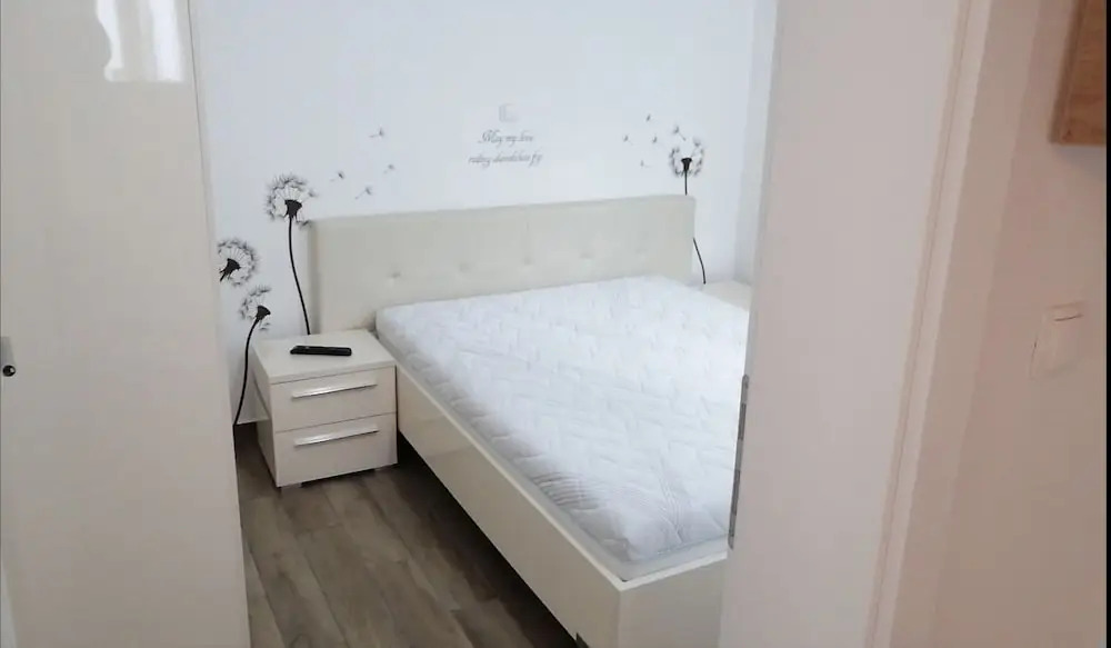 House Anica