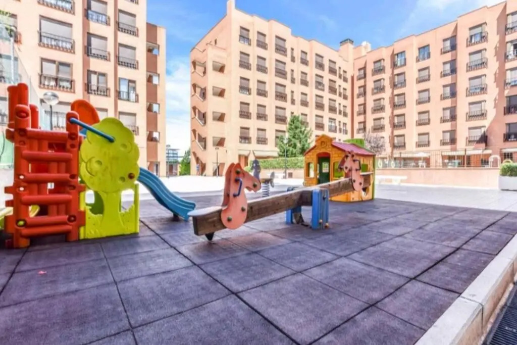 Apartamento 4 pax Airport Wanda Ifema WiFi