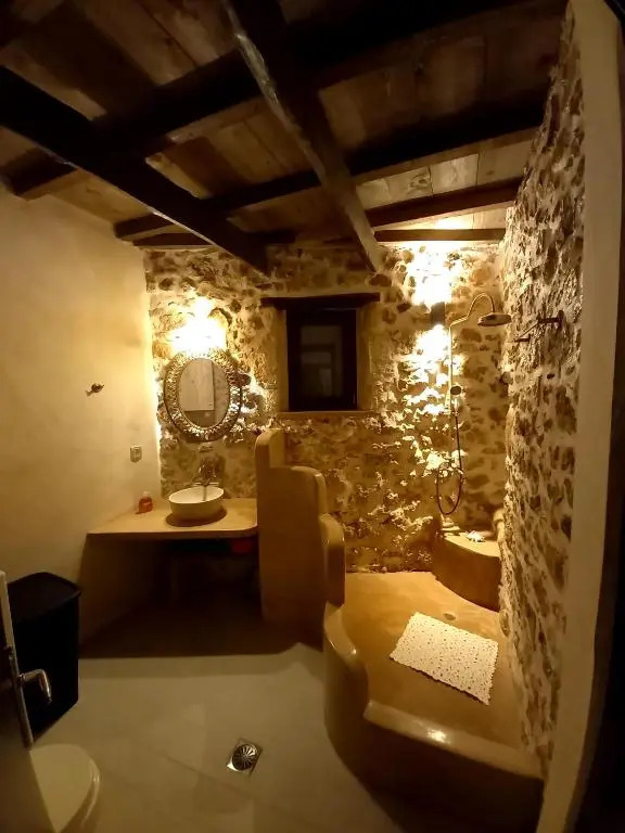 Vertigo Stone Villa - Roumeli Private Pool Escape