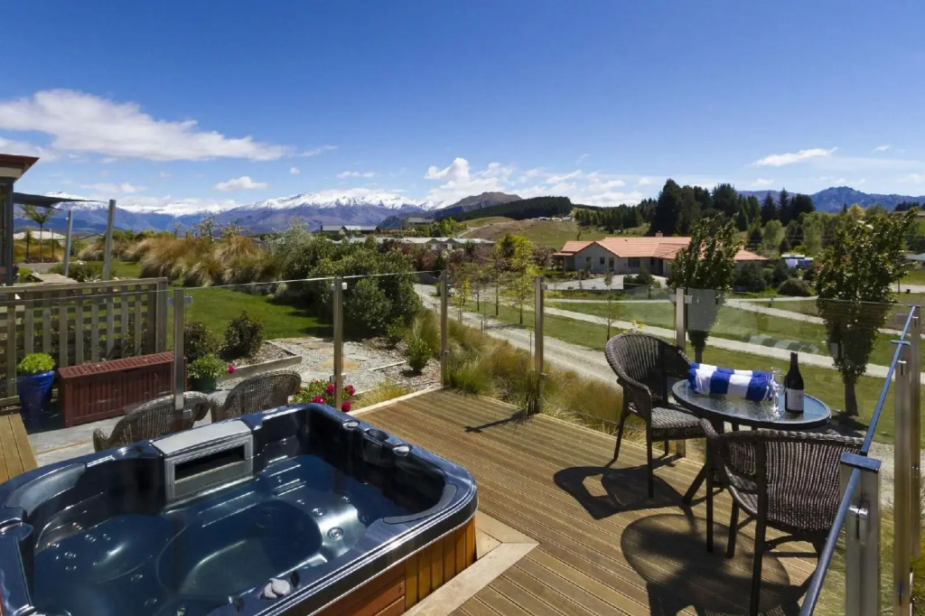 Websters on Wanaka Lodge & Apartments
