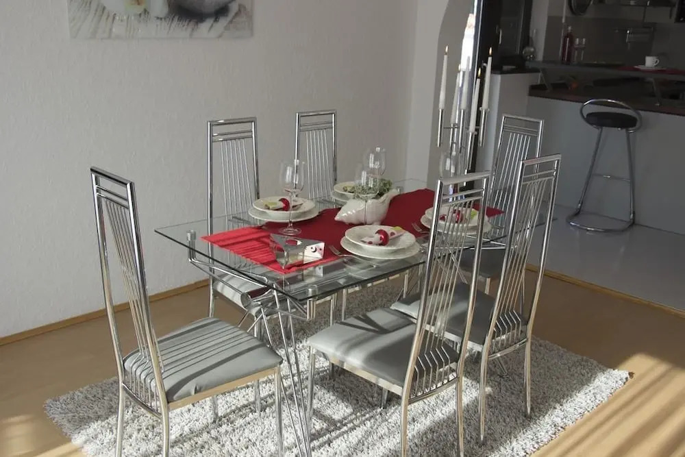 Boutique Apartment in villa with pool 2