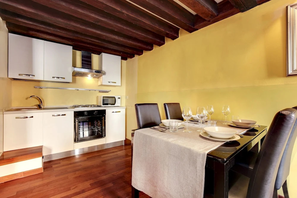 Appartamenti Superior in Via Garibaldi by Bricola Apartments