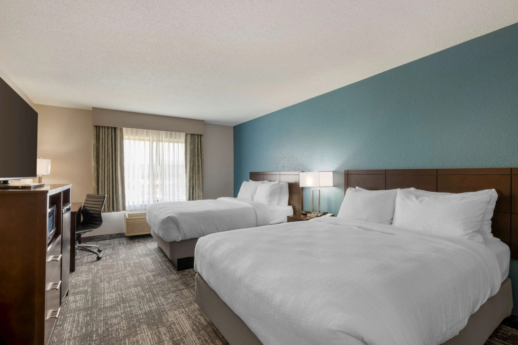 Best Western Watertown Inn & Suites