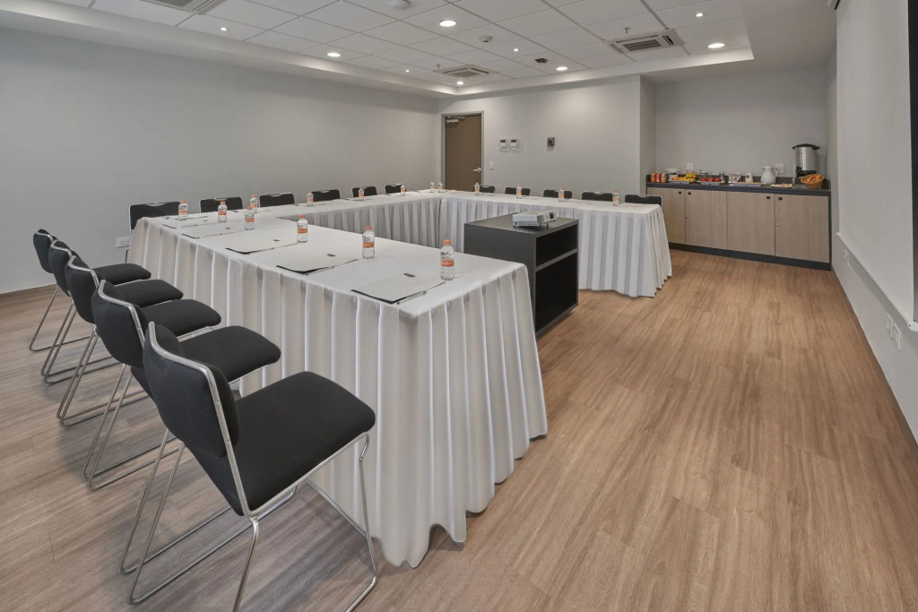 City Express Junior by Marriott Merida Altabrisa