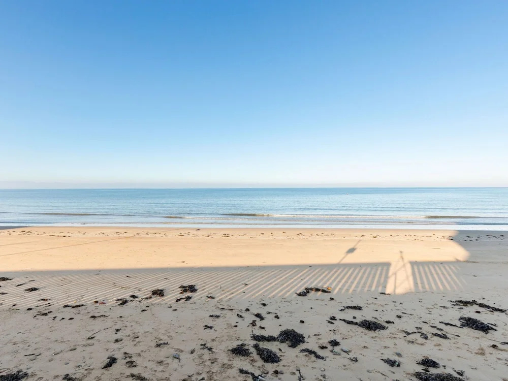 Cozy Apartment in Maisy near Sea