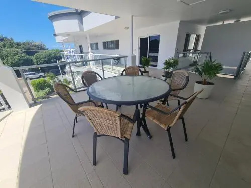Cranbourne Court Unit 7
