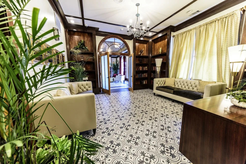 Hotel DeFuniak