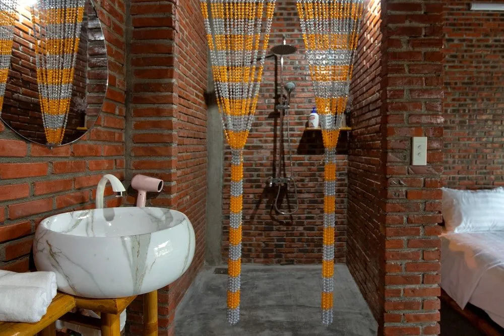 Ba's Garden Beachside Homestay